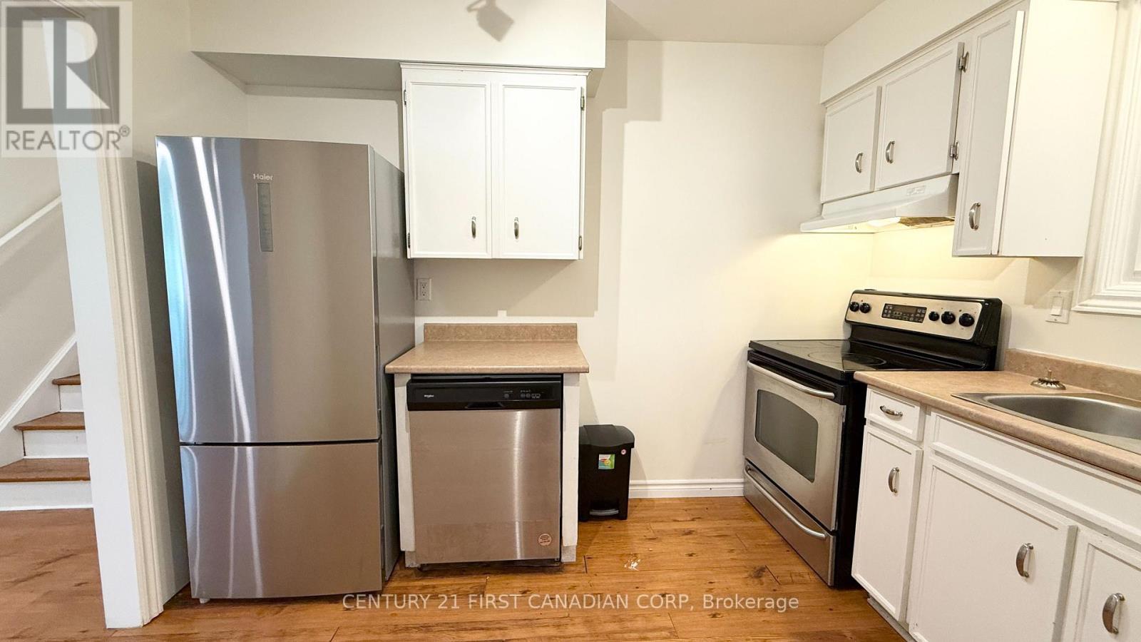 Upper - 453 Castlegrove Boulevard, London North, Ontario  N6G 1K9 - Photo 13 - X13556714