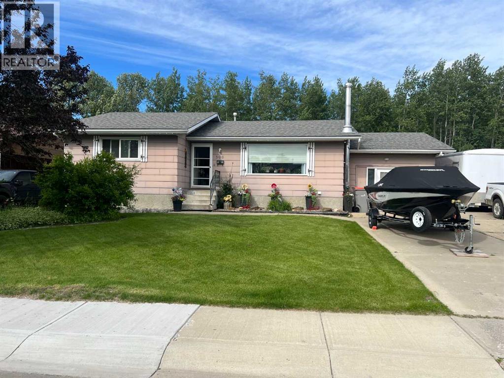 506 HAMMOND Drive, Fox Creek