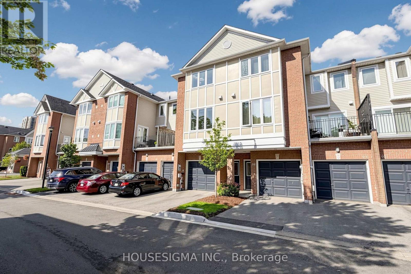 220 - 83 Mondeo Drive, Toronto, Ontario  M1P 5B6 - Photo 2 - E13556862