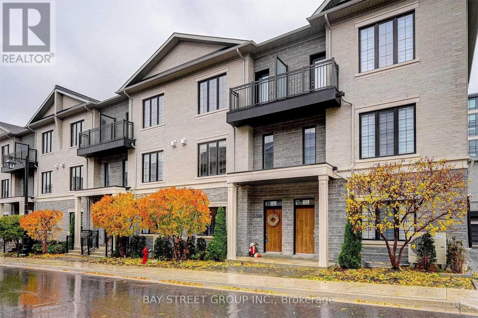 TH02 - 388 HIGHWAY 7 AVENUE E, Richmond Hill (Doncrest)