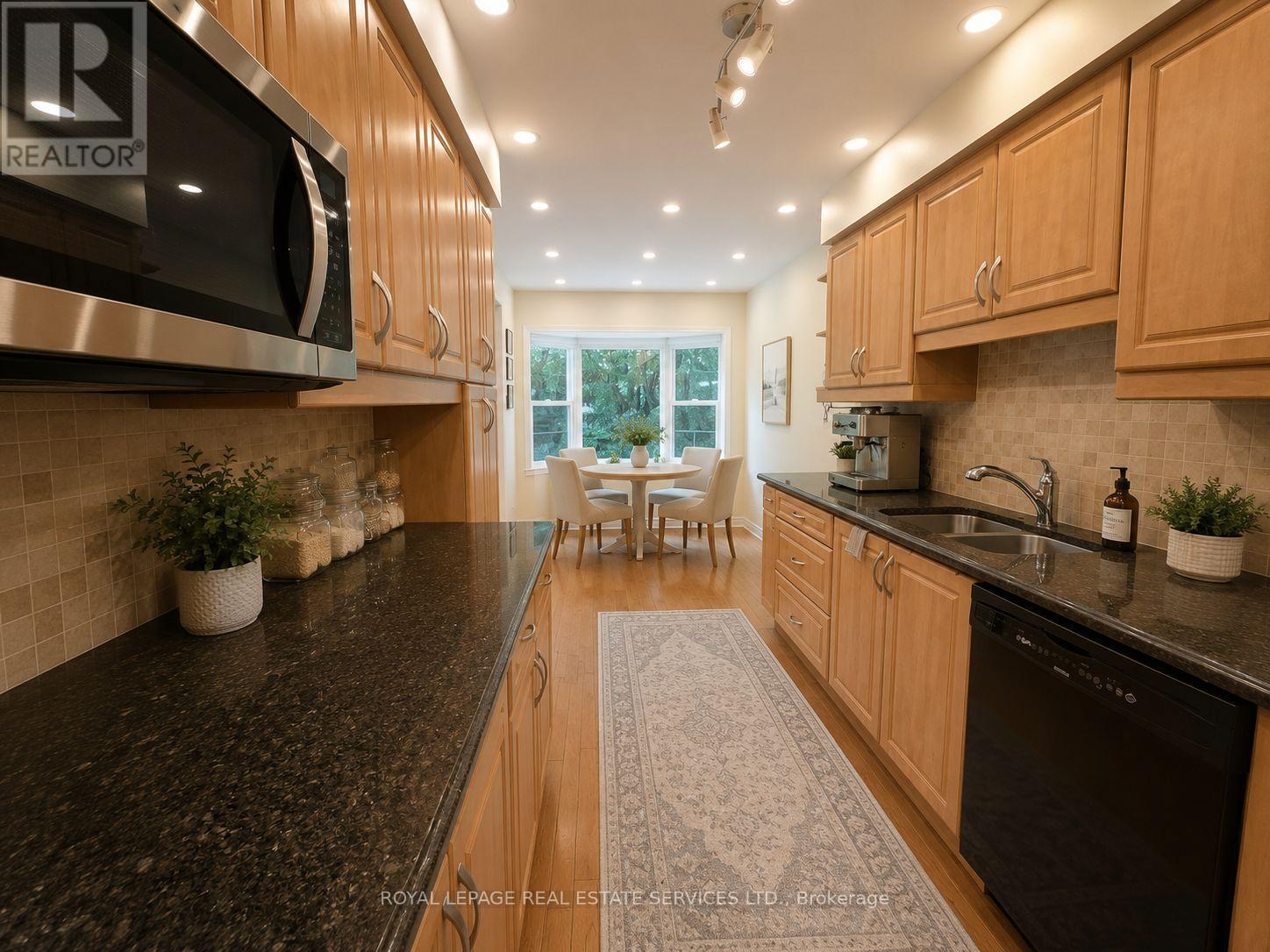 86 Green Bush Crescent, Vaughan, Ontario  L4J 5M4 - Photo 5 - N13556772