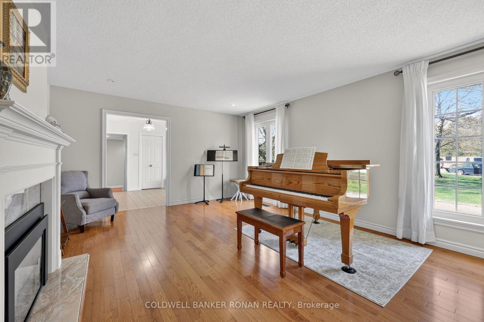 12 Themer Court, New Tecumseth, Ontario  L0G 1W0 - Photo 17 - N13556796