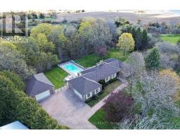 12 THEMER COURT, New Tecumseth, Ontario