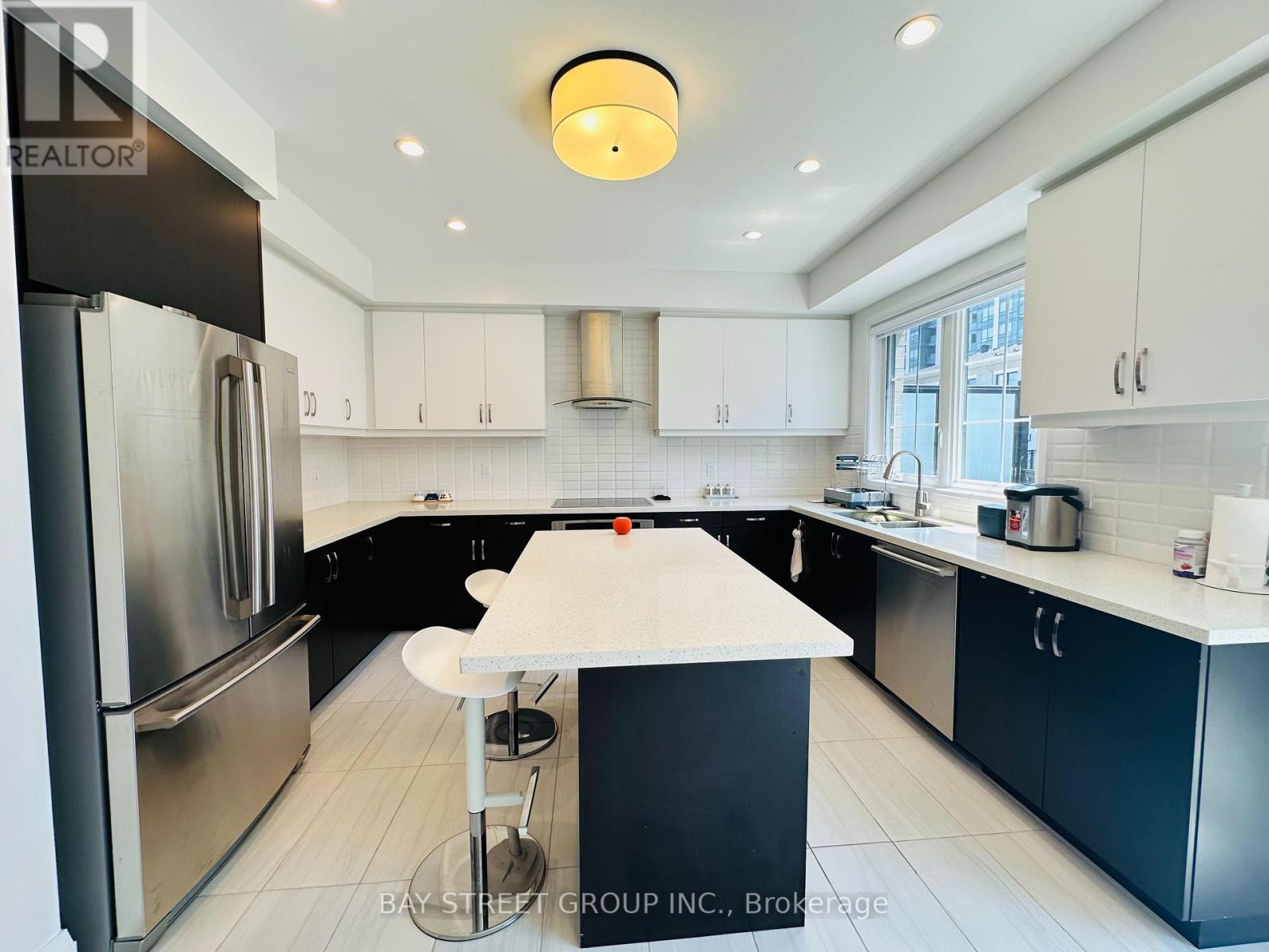 Th02 - 388 Highway 7 Avenue E, Richmond Hill, Ontario  L4B 0G5 - Photo 12 - N13556852