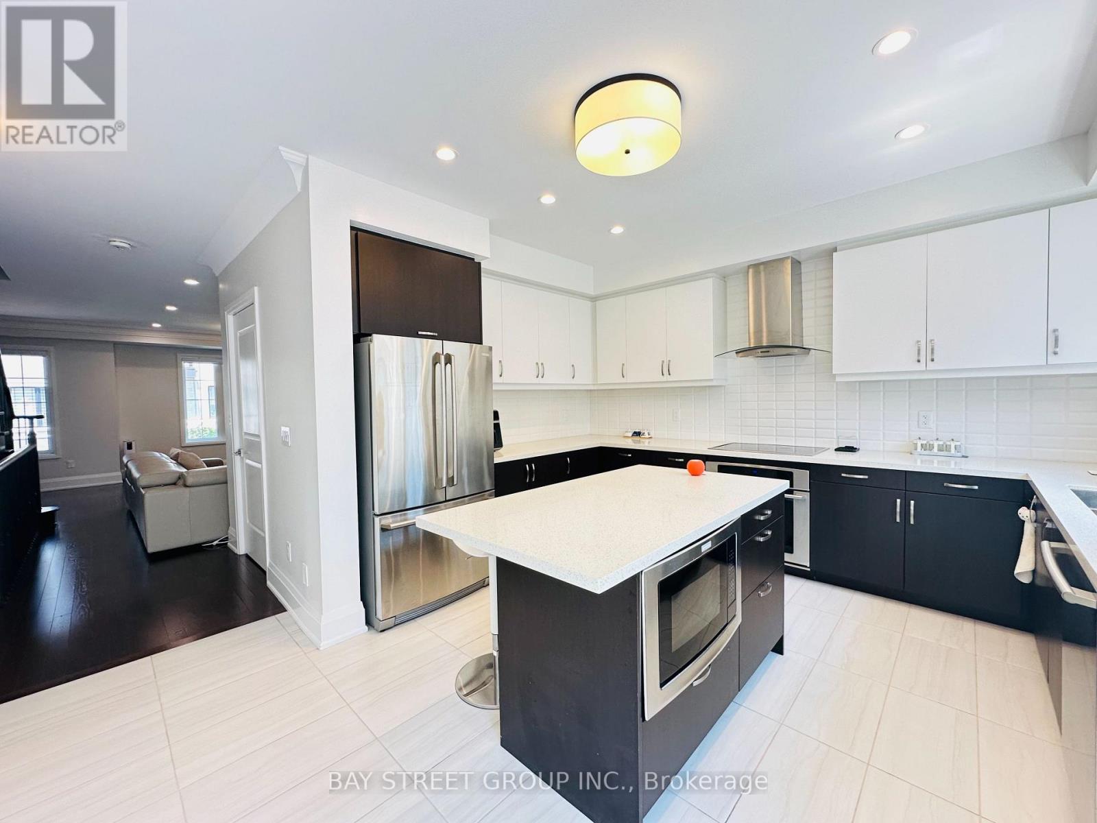 Th02 - 388 Highway 7 Avenue E, Richmond Hill, Ontario  L4B 0G5 - Photo 14 - N13556852