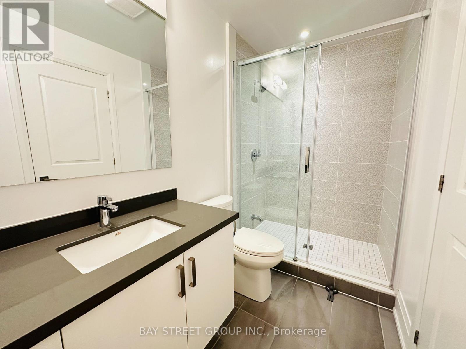 Th02 - 388 Highway 7 Avenue E, Richmond Hill, Ontario  L4B 0G5 - Photo 7 - N13556852