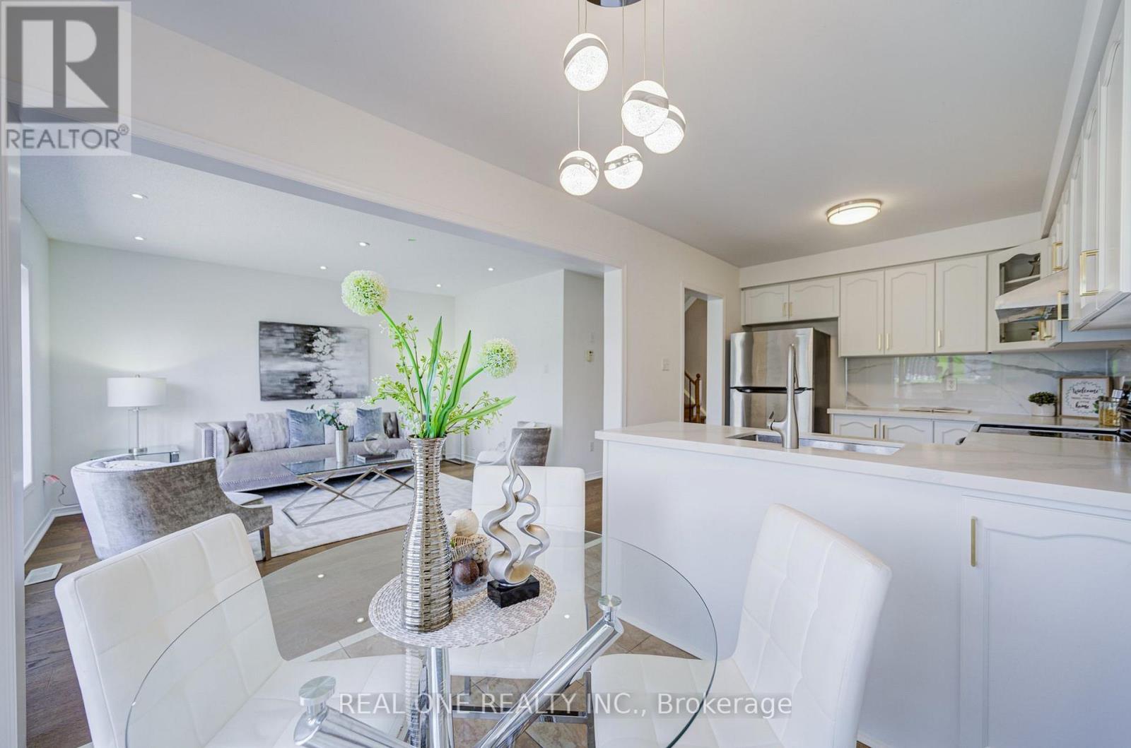 65 Westcliffe Crescent, Richmond Hill, Ontario  L4E 0S5 - Photo 17 - N13556868