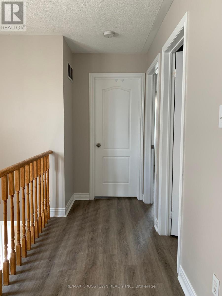 55 Brucker Road, Barrie, Ontario  L4N 8H9 - Photo 9 - S13556670