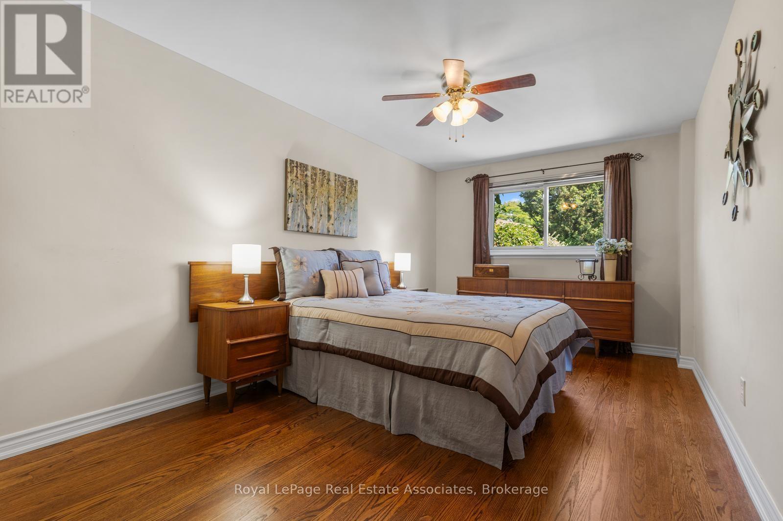572 Tedwyn Drive, Mississauga, Ontario  L5A 1J9 - Photo 20 - W13556554