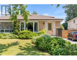 572 TEDWYN DRIVE, Mississauga, Ontario
