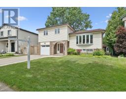 495 TIPPERTON CRESCENT, Oakville, Ontario