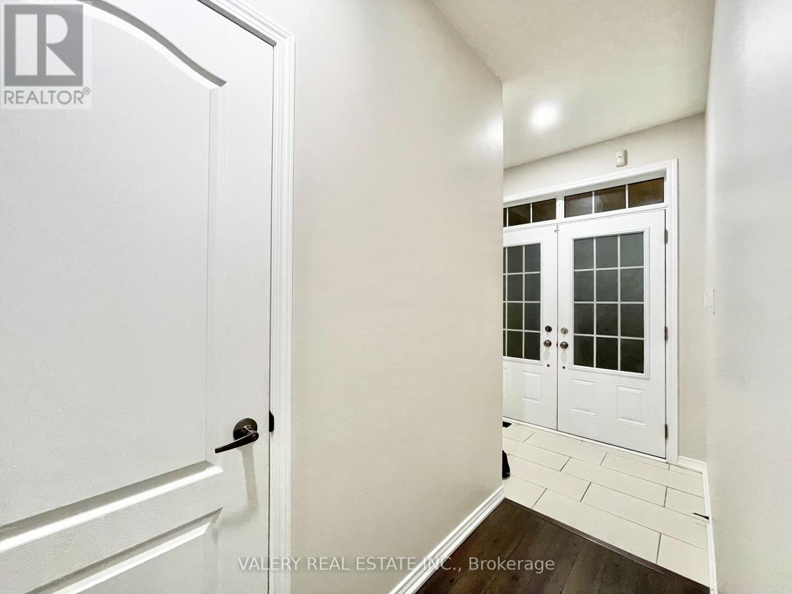 1 - 147 Baffin Crescent, Brampton, Ontario  L7A 4K7 - Photo 17 - W13556582