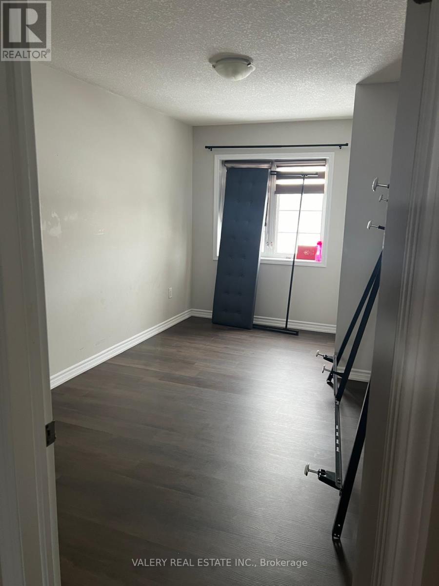 1 - 147 Baffin Crescent, Brampton, Ontario  L7A 4K7 - Photo 9 - W13556582