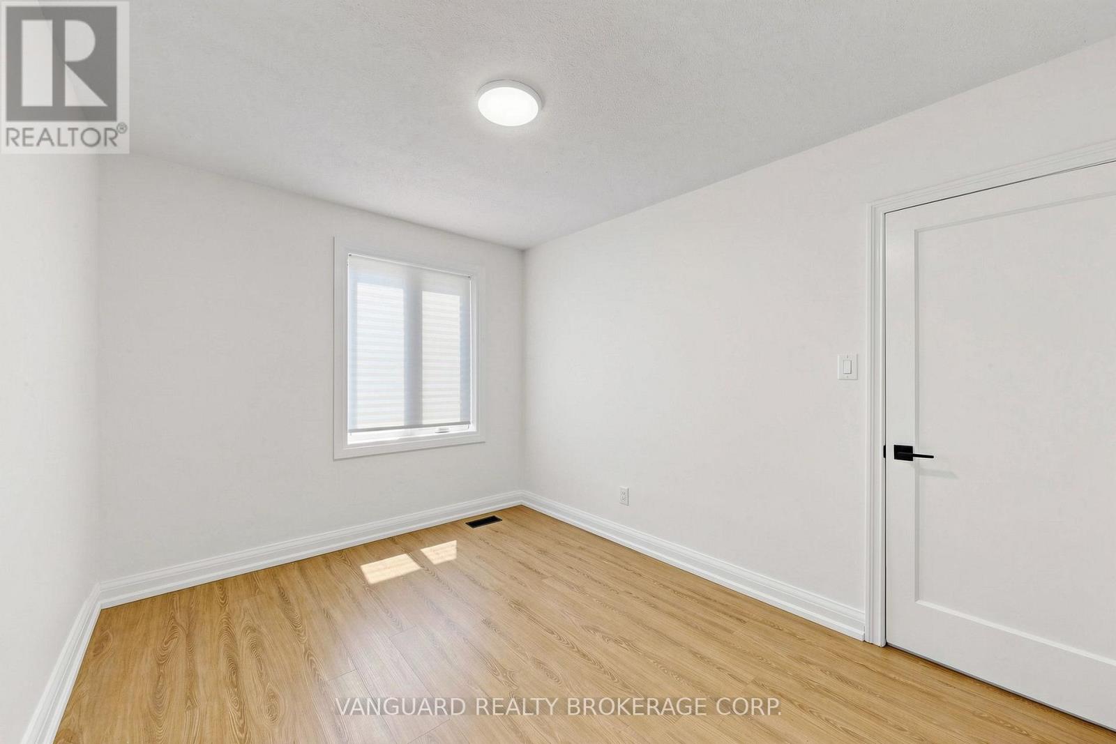 22 Nash Drive, Toronto, Ontario  M3M 2L3 - Photo 20 - W13556640