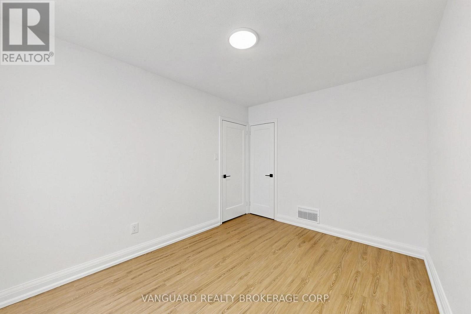 22 Nash Drive, Toronto, Ontario  M3M 2L3 - Photo 21 - W13556640