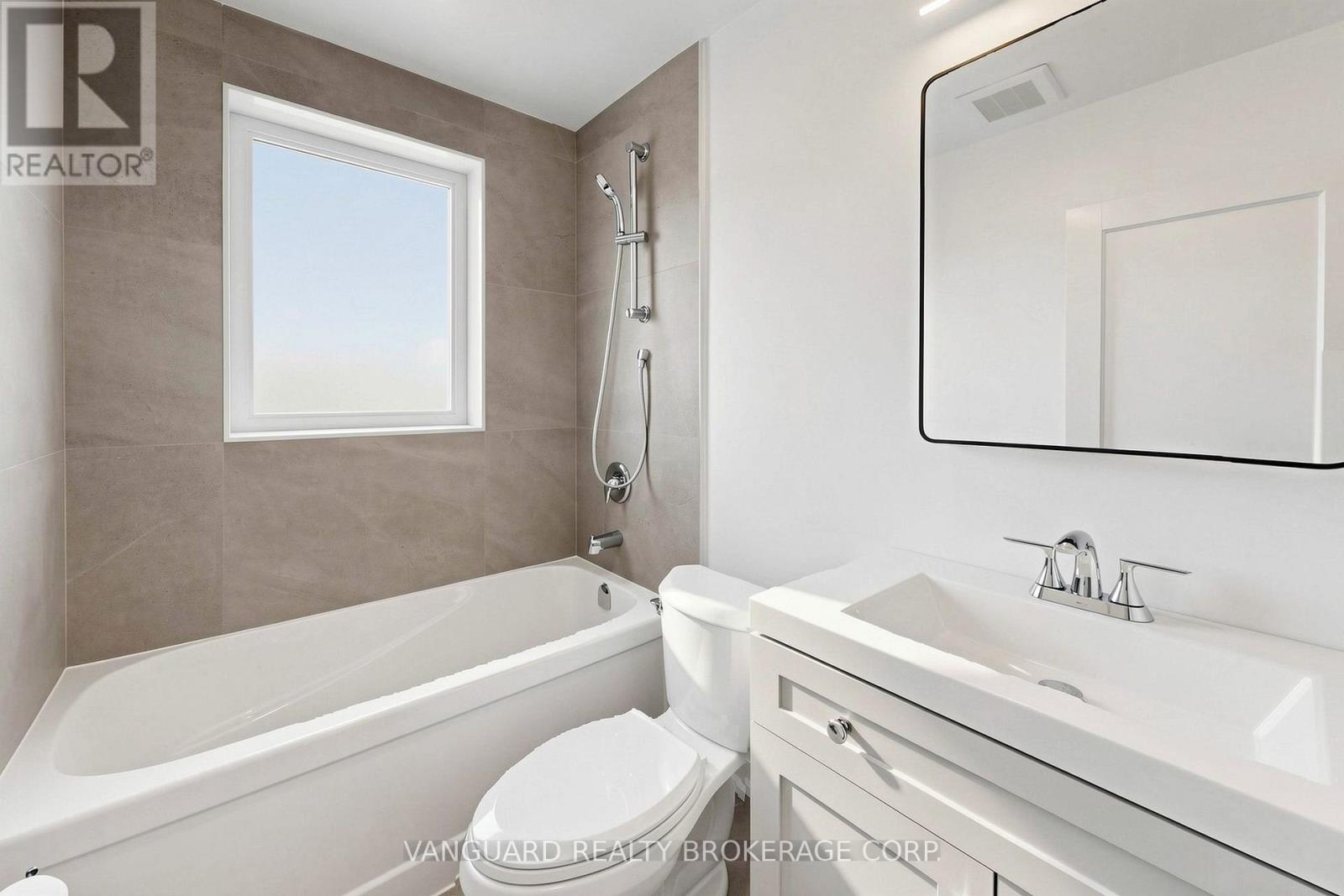 22 Nash Drive, Toronto, Ontario  M3M 2L3 - Photo 25 - W13556640