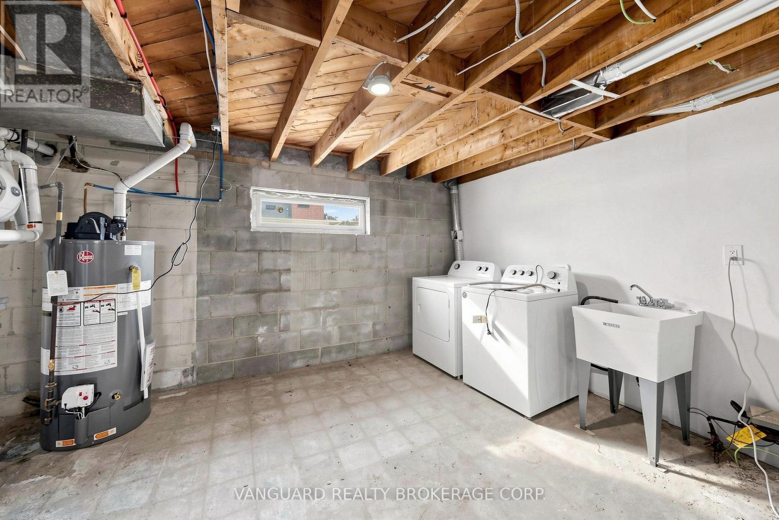 22 Nash Drive, Toronto, Ontario  M3M 2L3 - Photo 28 - W13556640
