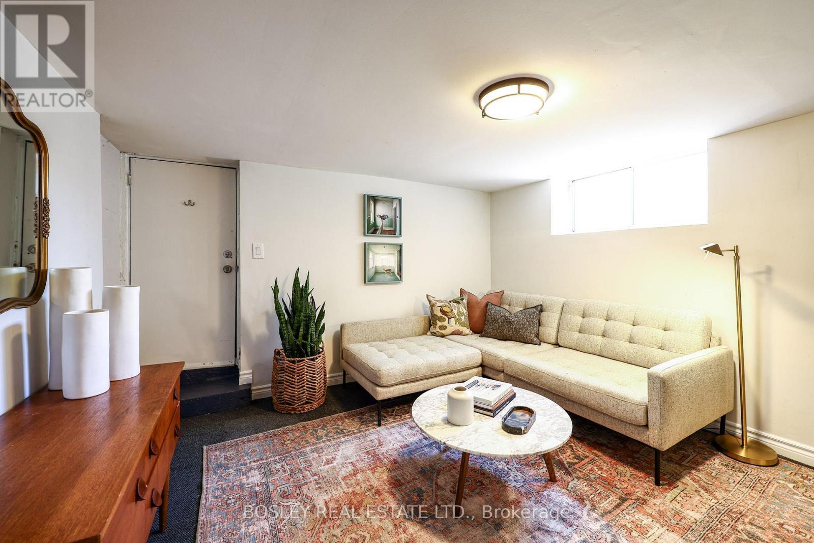 Bsmt - 16 Hallam Street, Toronto, Ontario  M6G 1W2 - Photo 4 - W13556716