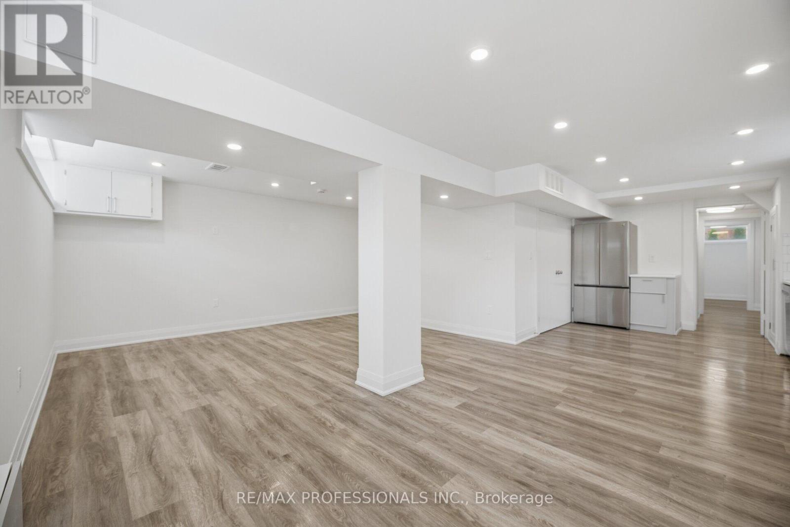 24 Millburn Drive, Toronto, Ontario  M9B 2W9 - Photo 29 - W13556722
