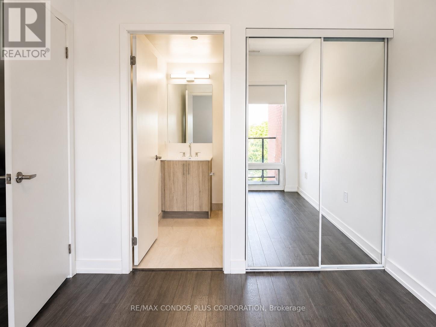 424 - 4010 Eglinton Avenue W, Toronto, Ontario  M9A 0G5 - Photo 6 - W13556810