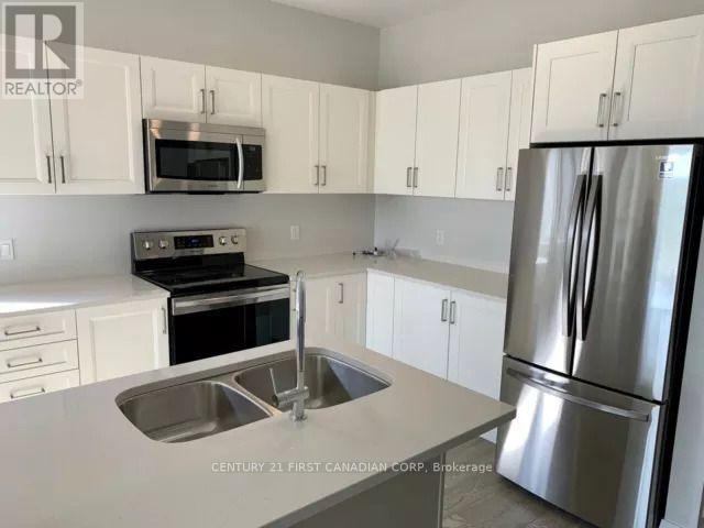 38 Compass Trail, Central Elgin, Ontario  N5L 1J8 - Photo 7 - X13555506