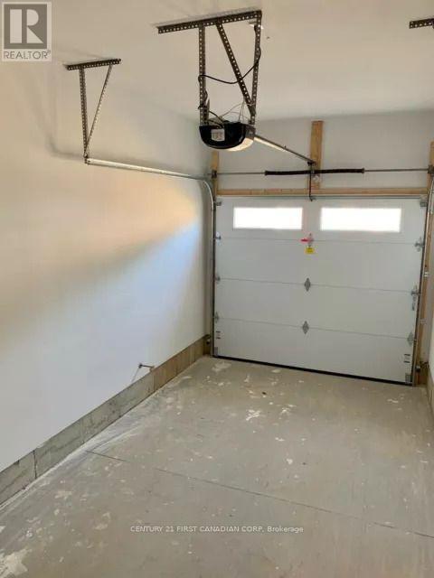 38 Compass Trail, Central Elgin, Ontario  N5L 1J8 - Photo 14 - X13555506