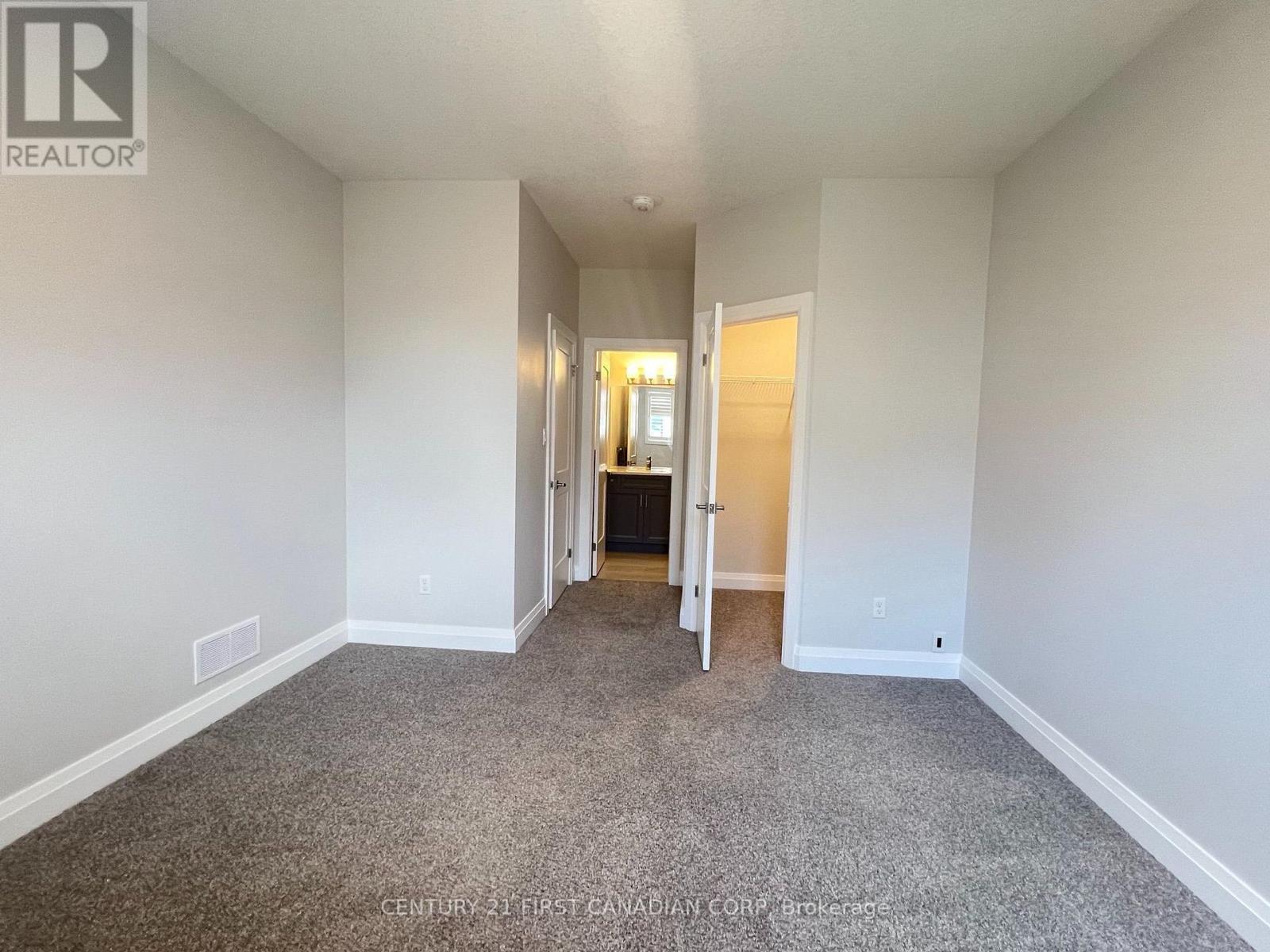 38 Compass Trail, Central Elgin, Ontario  N5L 1J8 - Photo 8 - X13555506