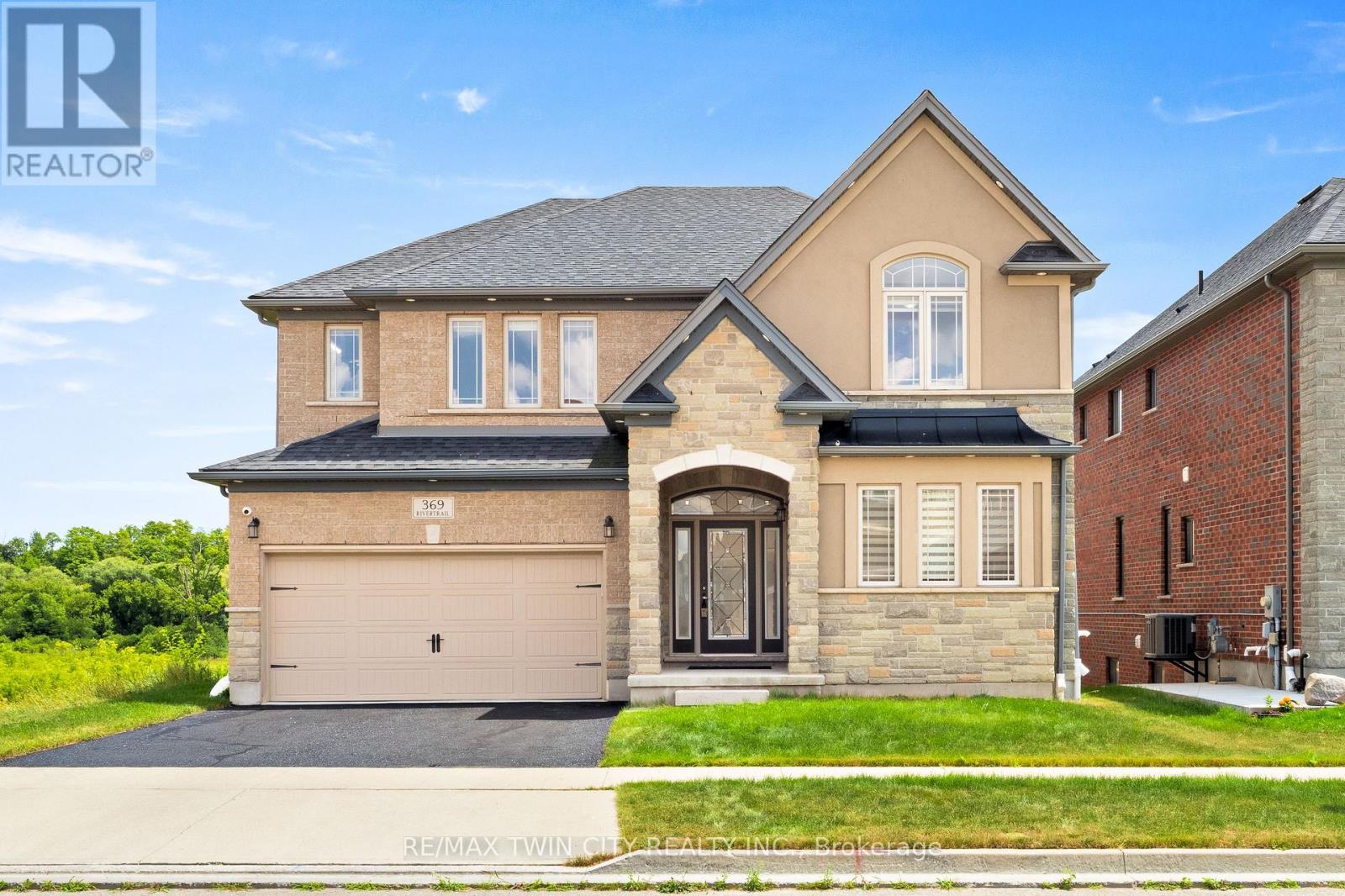 369 RIVERTRAIL AVENUE, Kitchener, Ontario