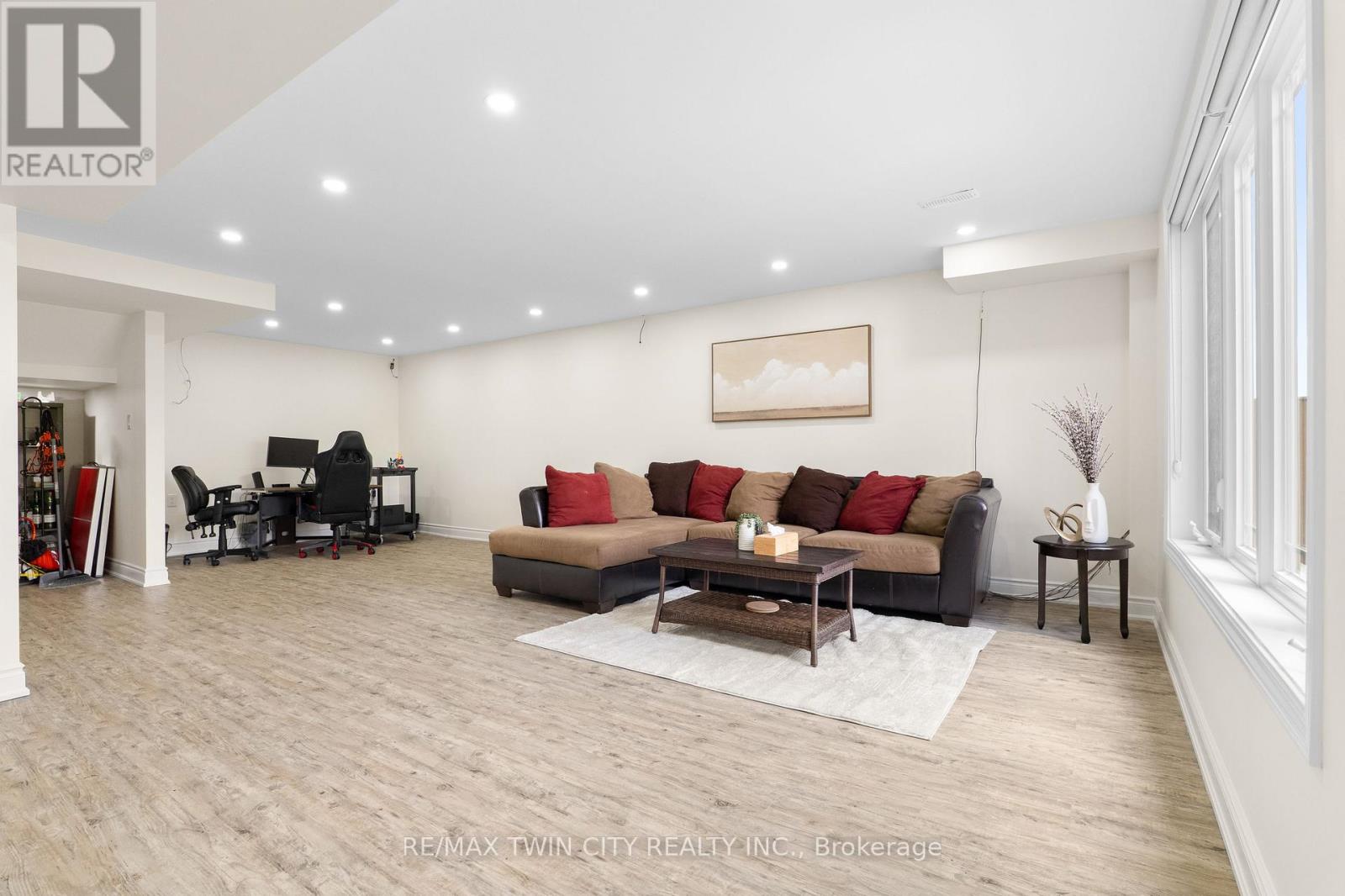 369 Rivertrail Avenue, Kitchener, Ontario  N2A 0K4 - Photo 39 - X13556826