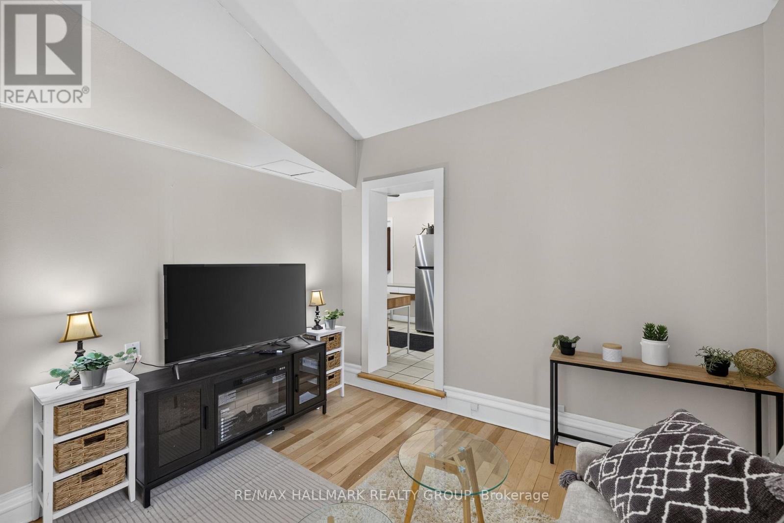 3 - 20 Russell Street W, Smiths Falls, Ontario  K7A 1N9 - Photo 6 - X13013024