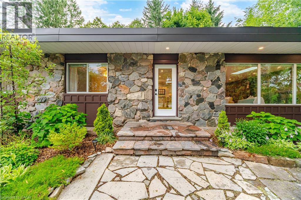 915 Governor's Road, Dundas, Ontario  L9H 5E3 - Photo 4 - 40846627