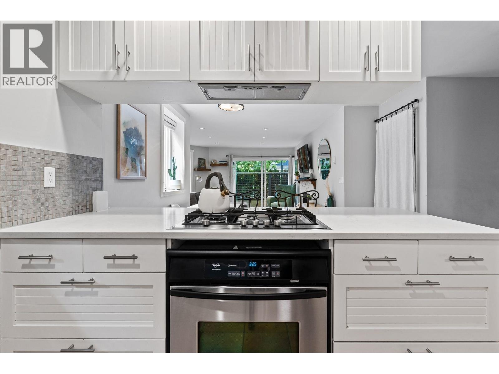 218 W 15th Avenue, Vancouver, British Columbia  V5Y 1X9 - Photo 10 - R3145439