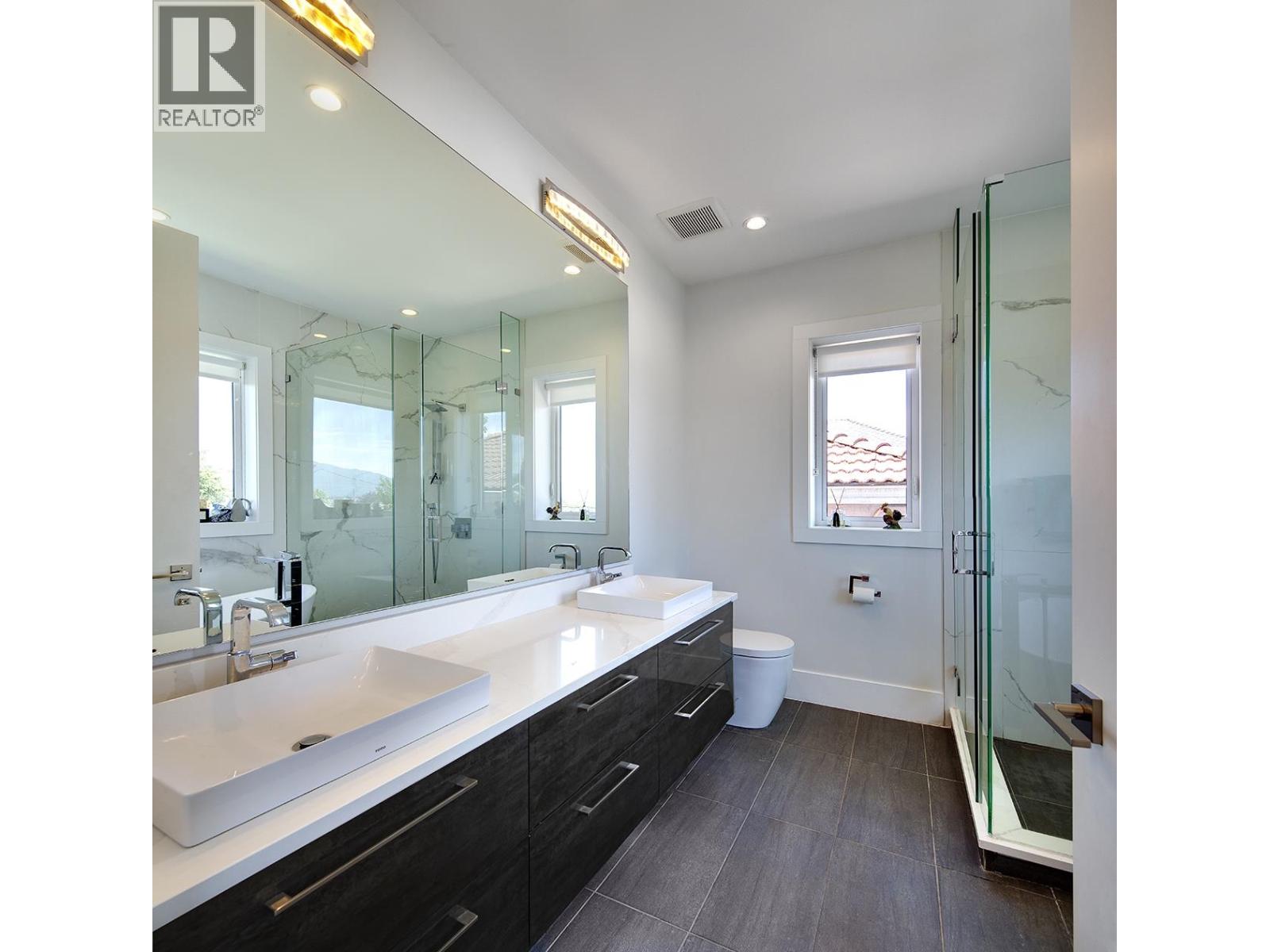 3191 E 21st Avenue, Vancouver, British Columbia  V5M 2W8 - Photo 24 - R3145427