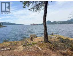 311 ARTHUR ROAD, Gambier Island, British Columbia
