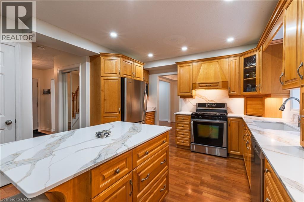 48 Windermere Court, Kitchener, Ontario  N2N 2W4 - Photo 15 - 40847591