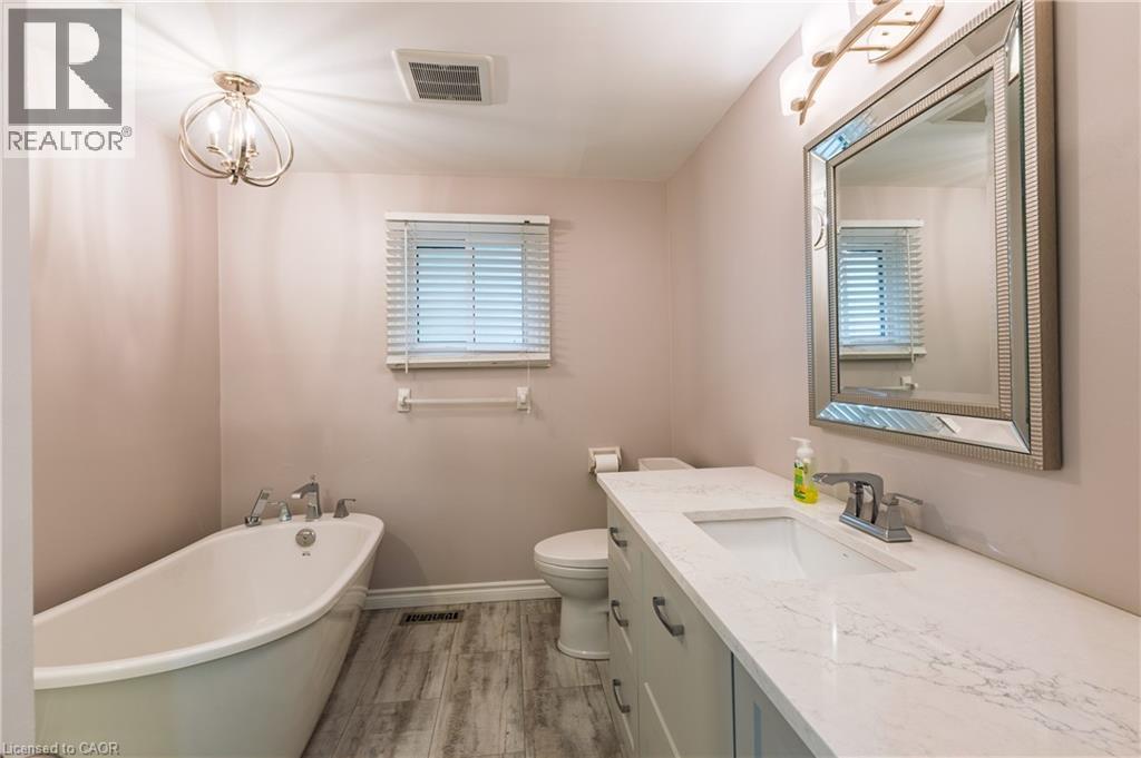 48 Windermere Court, Kitchener, Ontario  N2N 2W4 - Photo 22 - 40847591