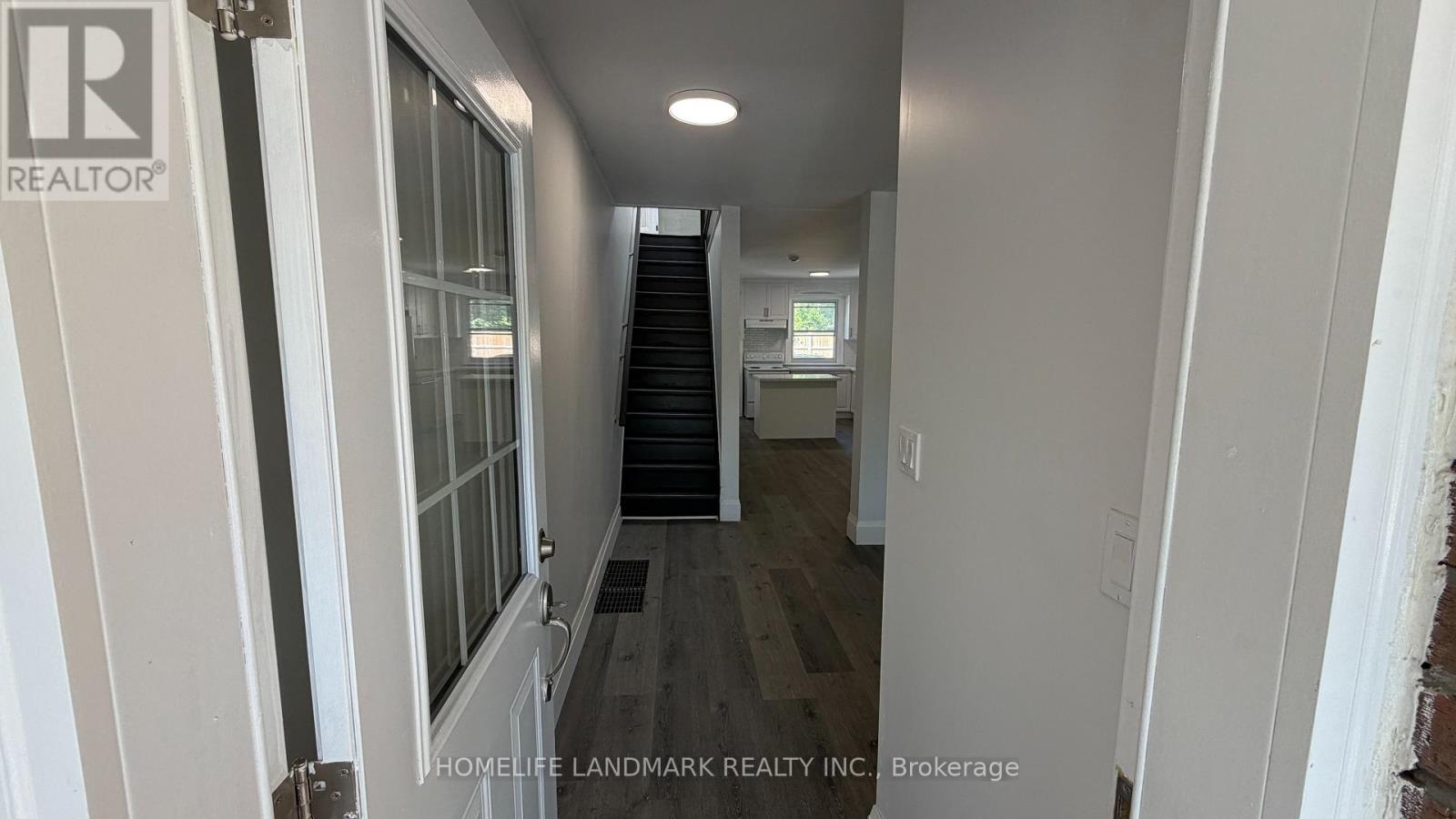 670 Mount Pleasant Road, Toronto, Ontario M4S 2N3 - Photo 3 - C13556898