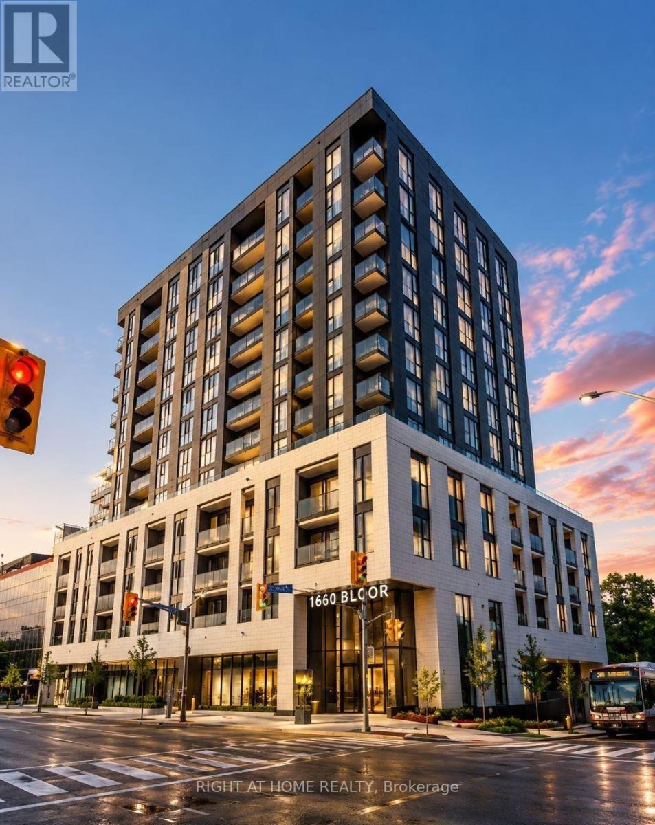 418 - 1660 BLOOR STREET W, Toronto (High Park North)