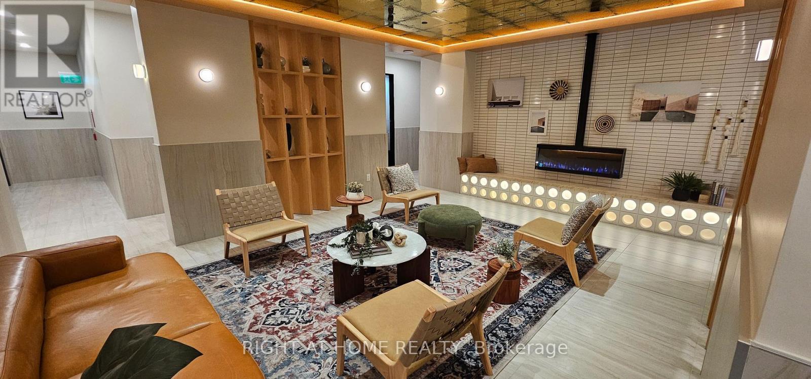 418 - 1660 Bloor Street W, Toronto, Ontario  M6P 0C6 - Photo 2 - W13557008