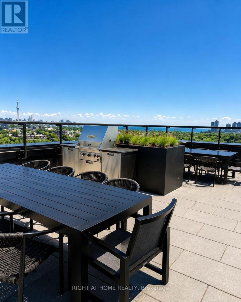 418 - 1660 Bloor Street W, Toronto, Ontario  M6P 0C6 - Photo 32 - W13557008