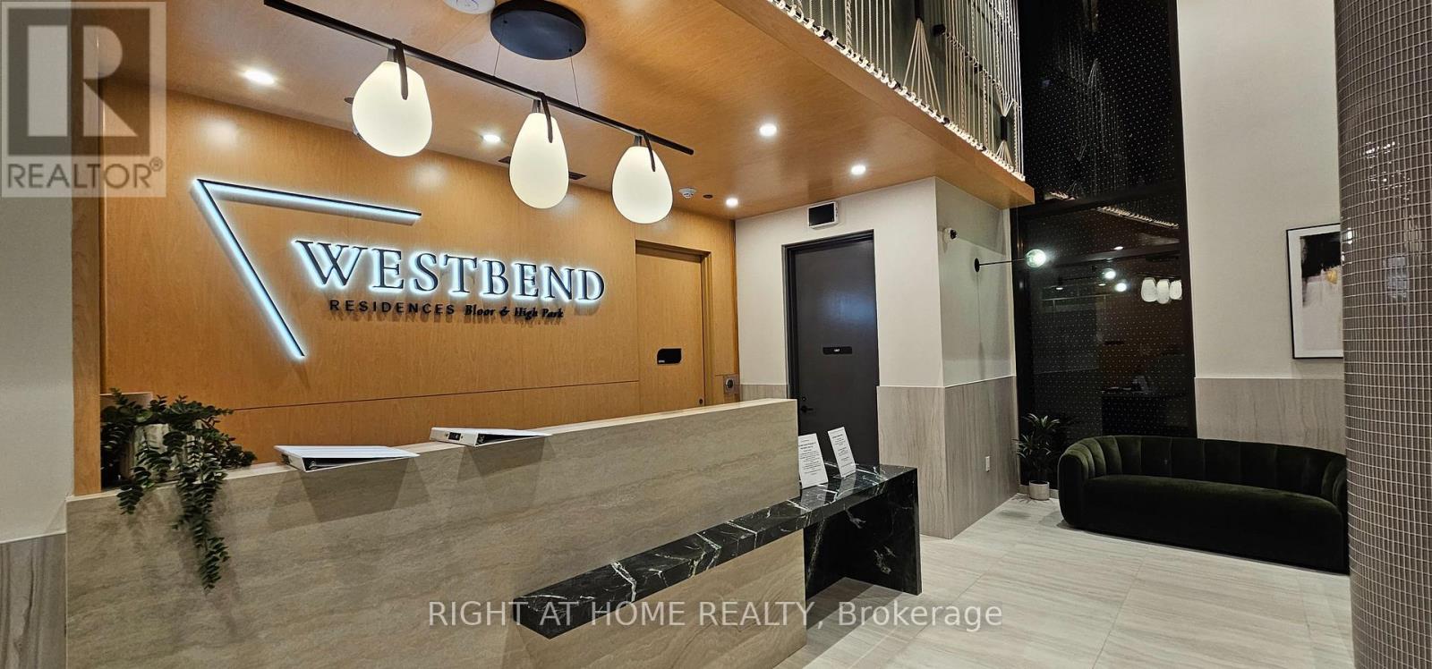 418 - 1660 Bloor Street W, Toronto, Ontario  M6P 0C6 - Photo 4 - W13557008