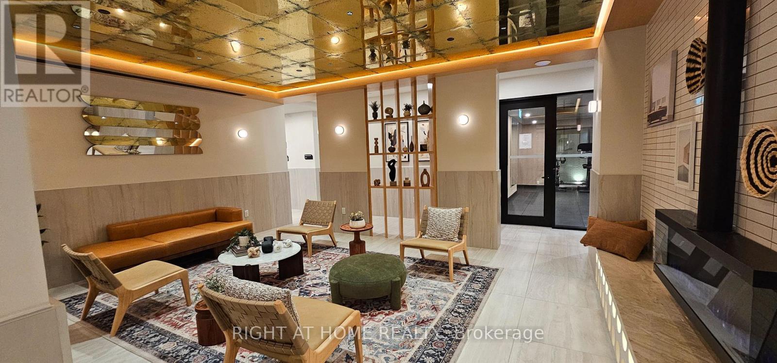 418 - 1660 Bloor Street W, Toronto, Ontario  M6P 0C6 - Photo 7 - W13557008