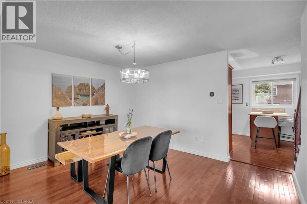 1155 Paramount Drive Unit# 22, Stoney Creek, Ontario  L8J 2N4 - Photo 7 - 40844649