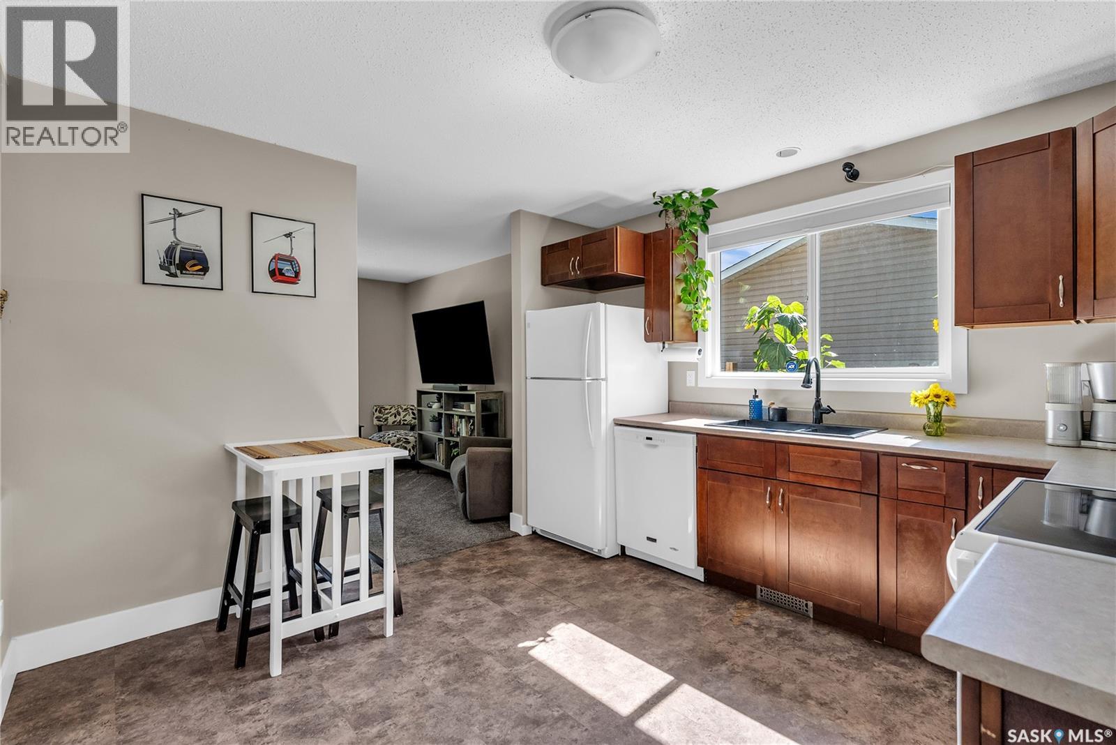 1037 Matheson Drive, Saskatoon, Saskatchewan  S7L 3Y9 - Photo 11 - SK042400