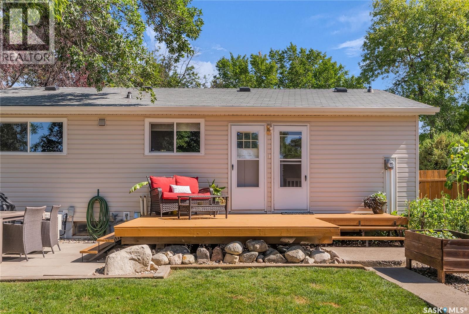 1037 Matheson Drive, Saskatoon, Saskatchewan  S7L 3Y9 - Photo 43 - SK042400