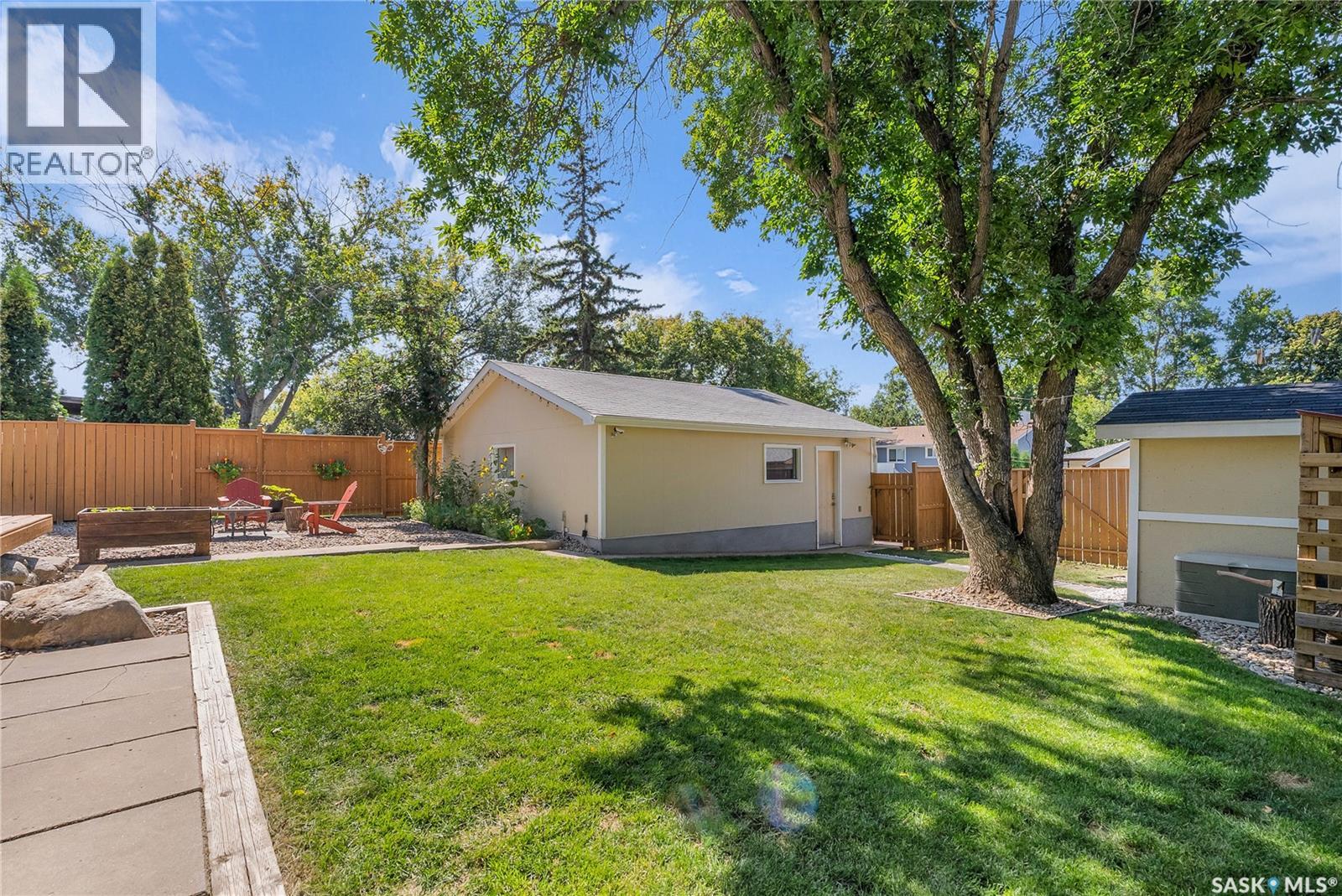1037 Matheson Drive, Saskatoon, Saskatchewan  S7L 3Y9 - Photo 44 - SK042400