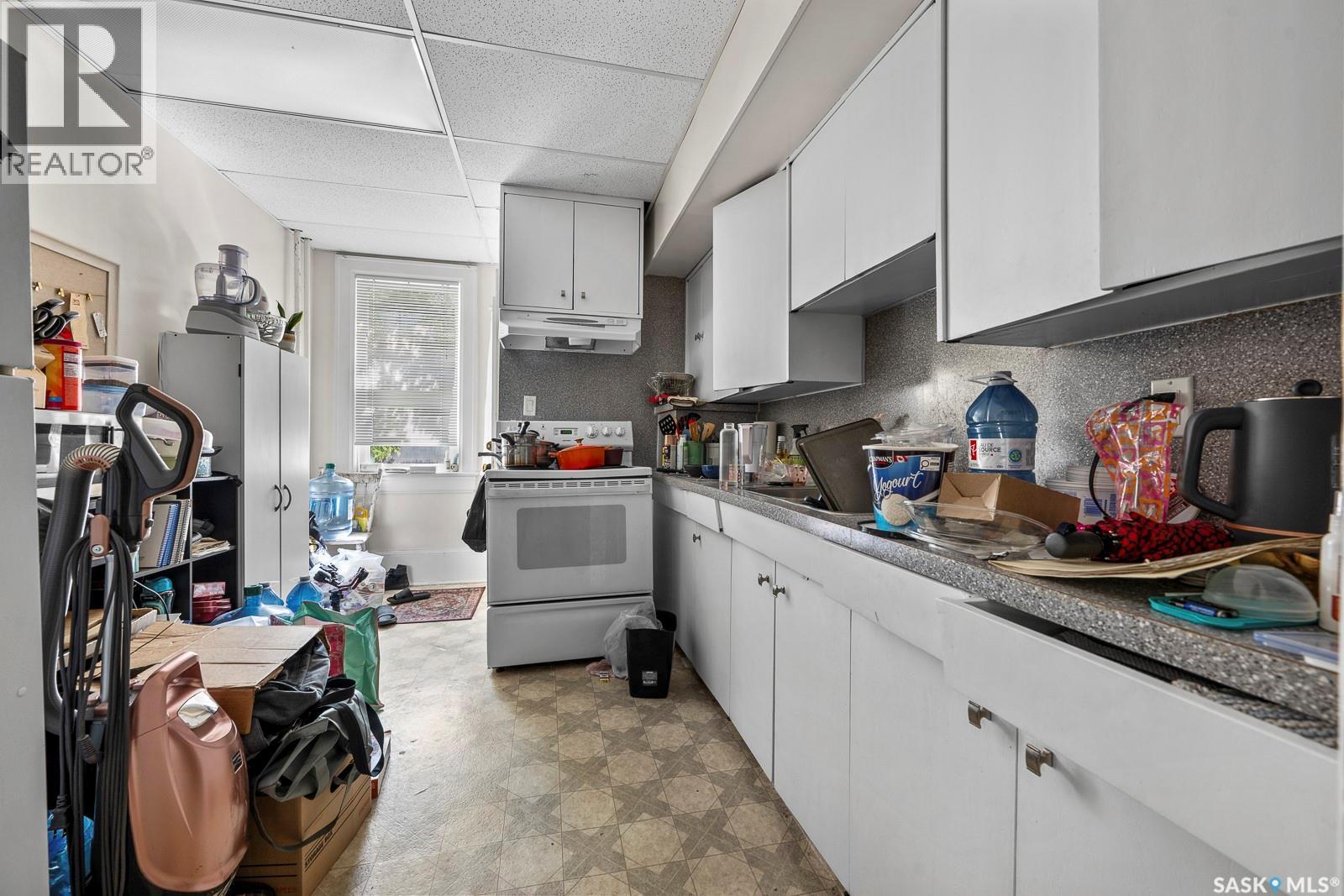 1875 Ottawa Street, Regina, Saskatchewan  S4P 1P5 - Photo 46 - SK042324