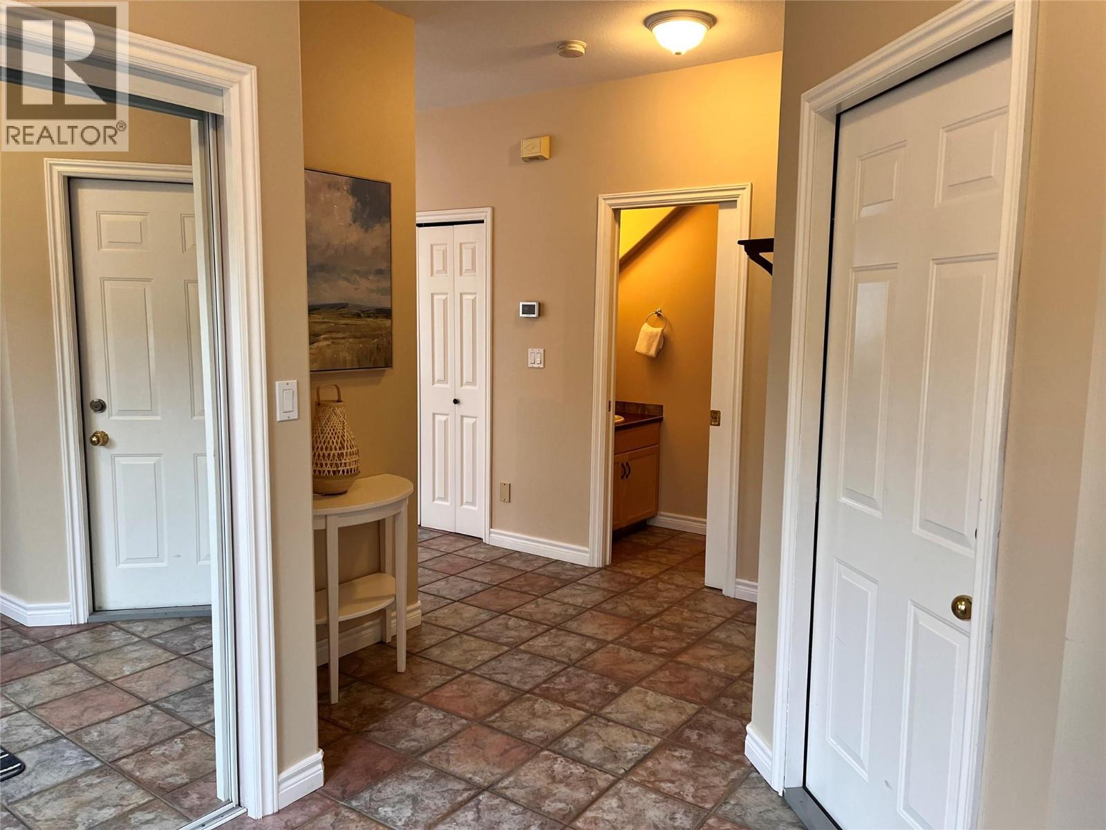 5201 Fairway Drive Unit# 704, Fairmont Hot Springs, British Columbia  V0B 1L1 - Photo 5 - 10393573