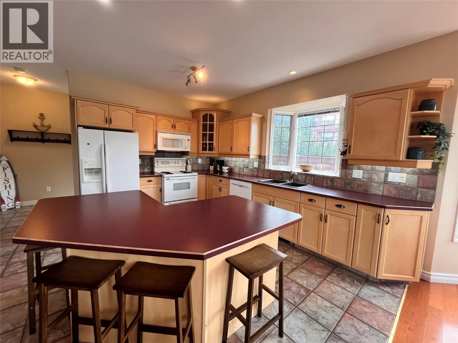5201 Fairway Drive Unit# 704, Fairmont Hot Springs, British Columbia  V0B 1L1 - Photo 6 - 10393573