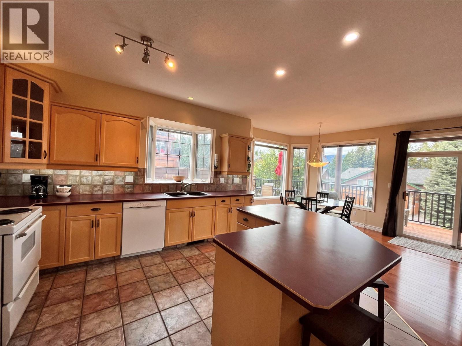5201 Fairway Drive Unit# 704, Fairmont Hot Springs, British Columbia  V0B 1L1 - Photo 8 - 10393573